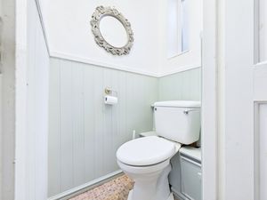 Photo 11- click for photo gallery